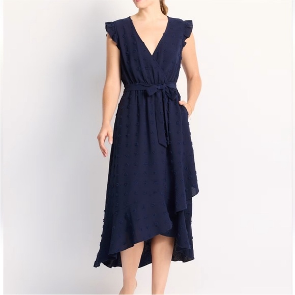 Daniel Rainn Dresses & Skirts - Daniel Rain Navy Swiss Dot Dress